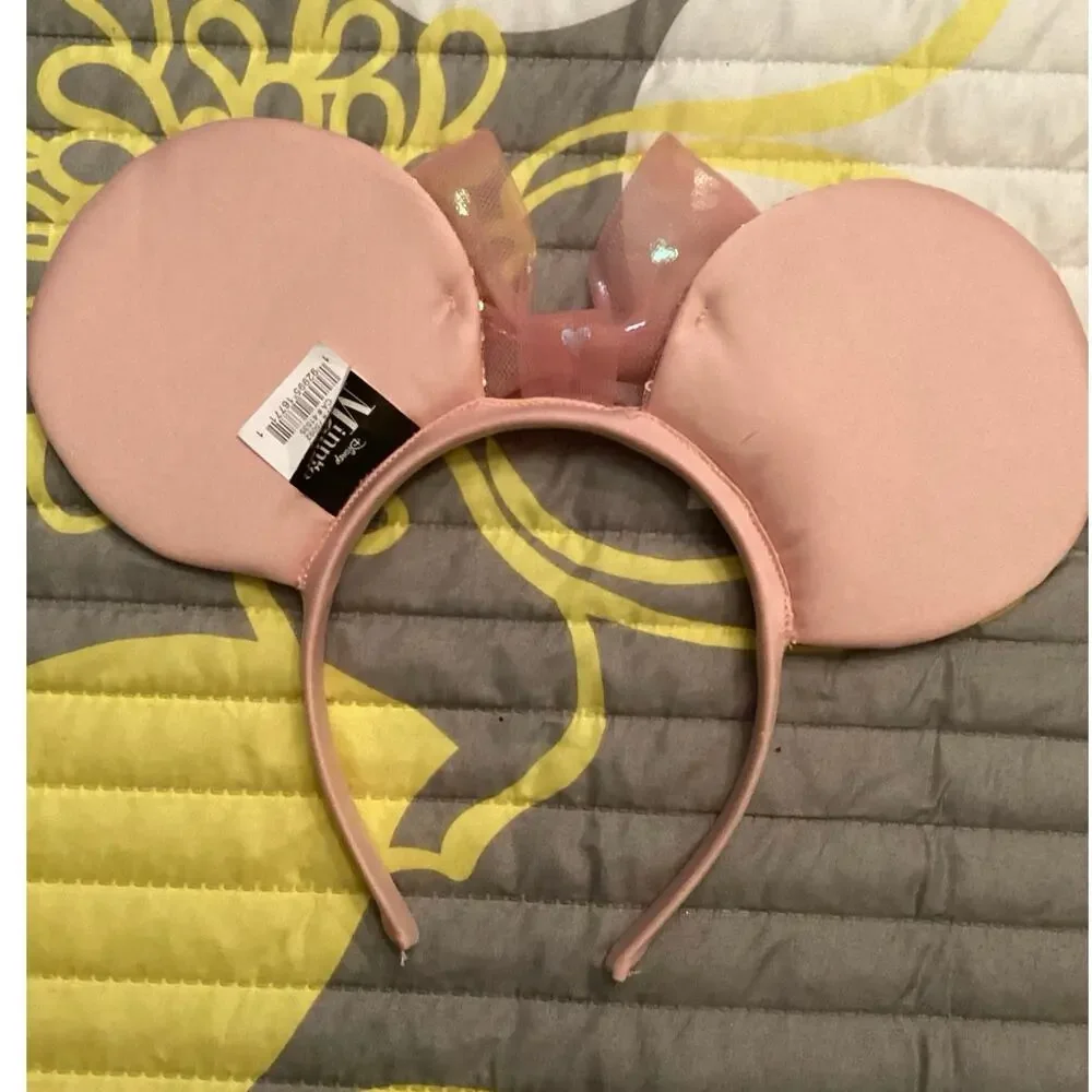 NWOT Disney Minnie Rose Gold sequin ears tule heart bow Lightweight Headband